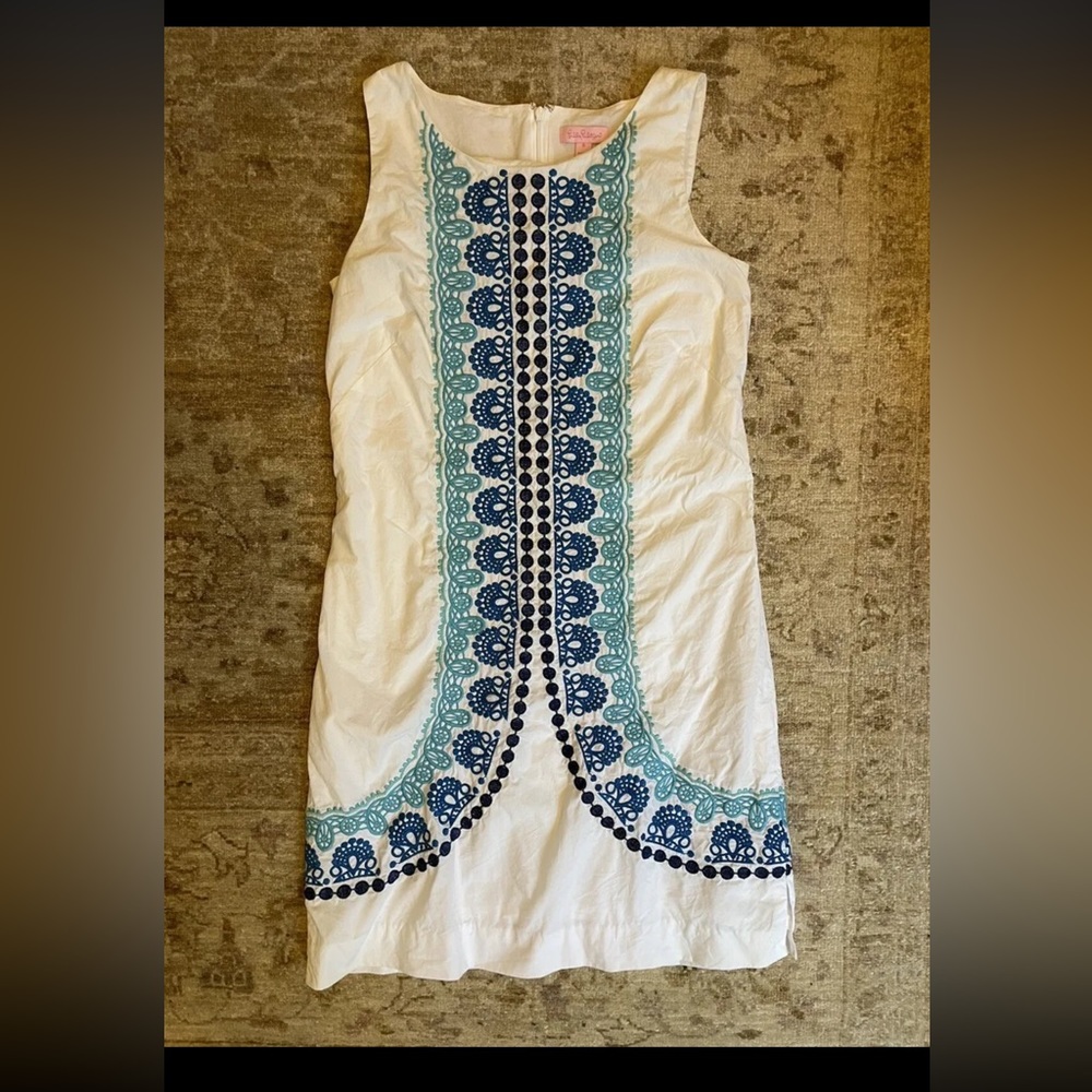 Lilly Pulitzer White dress with blue embroidery size 6